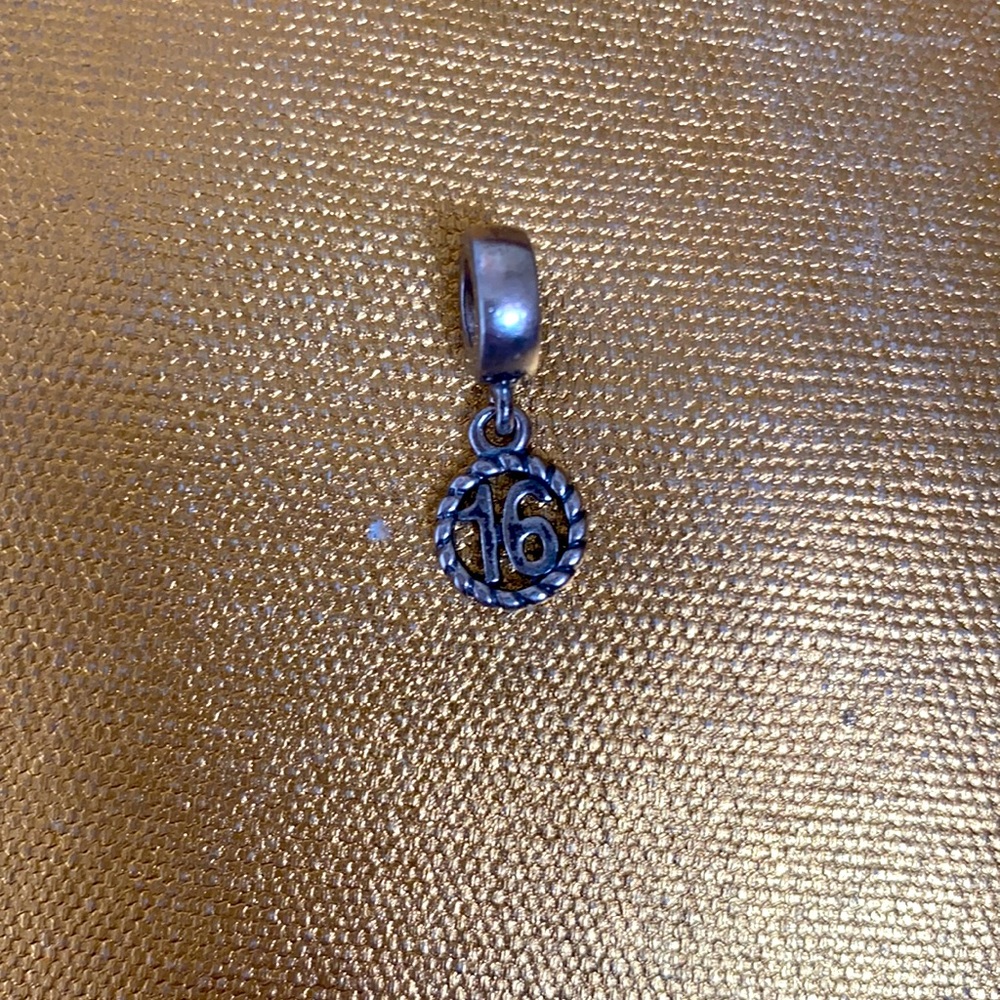 sweet 16 pandora charm